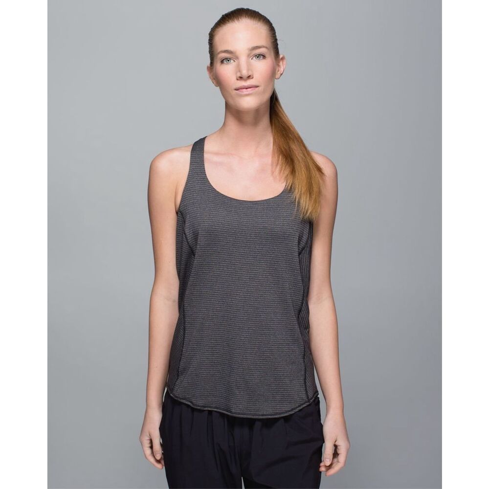 LULULEMON Women’s Heathered Black Desert Snake Sleeveless Wild Tank Top Size 6